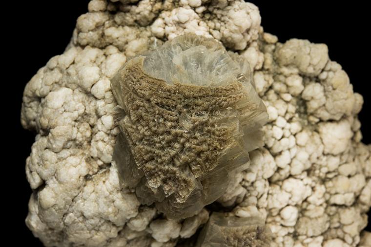 TUNELLITE on ULEXITE